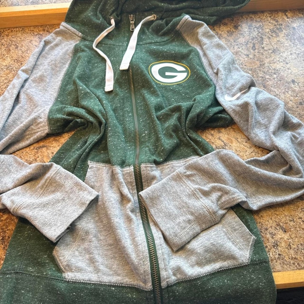 Nike Green Bay Packers Full Zip Hoodie โ XS
